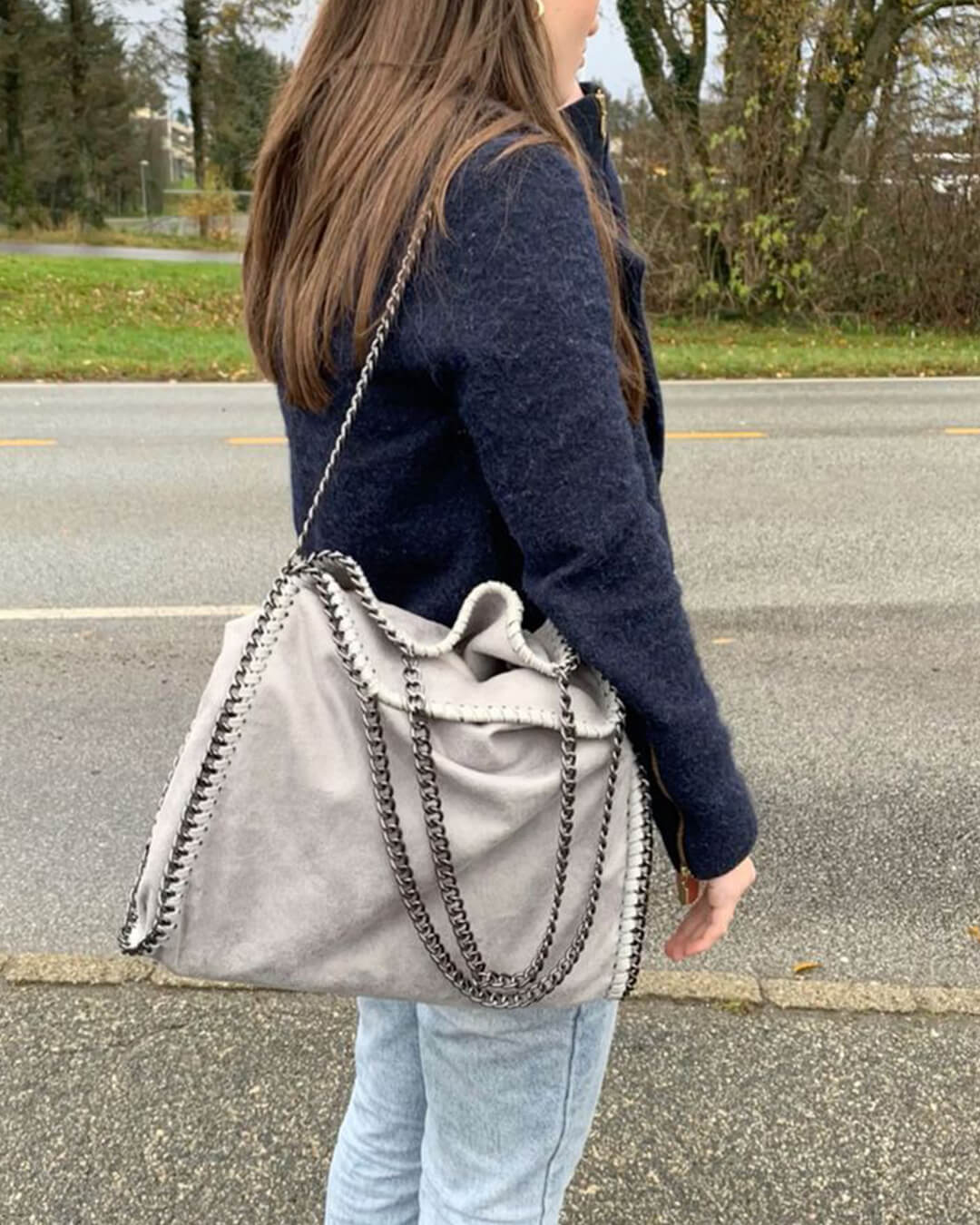 SEAME - Emma - Large Handbag with Elegant Chain Handle for Women Black Gold