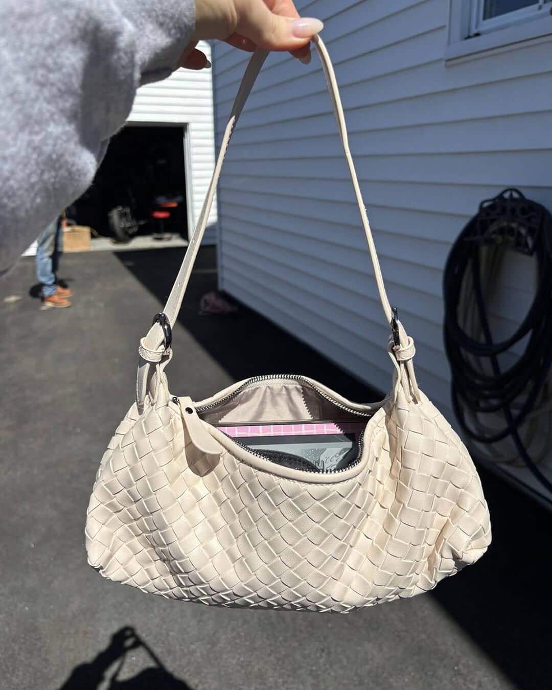 SEAME - Johanna Vegan Leather Woven Bag Black Regular