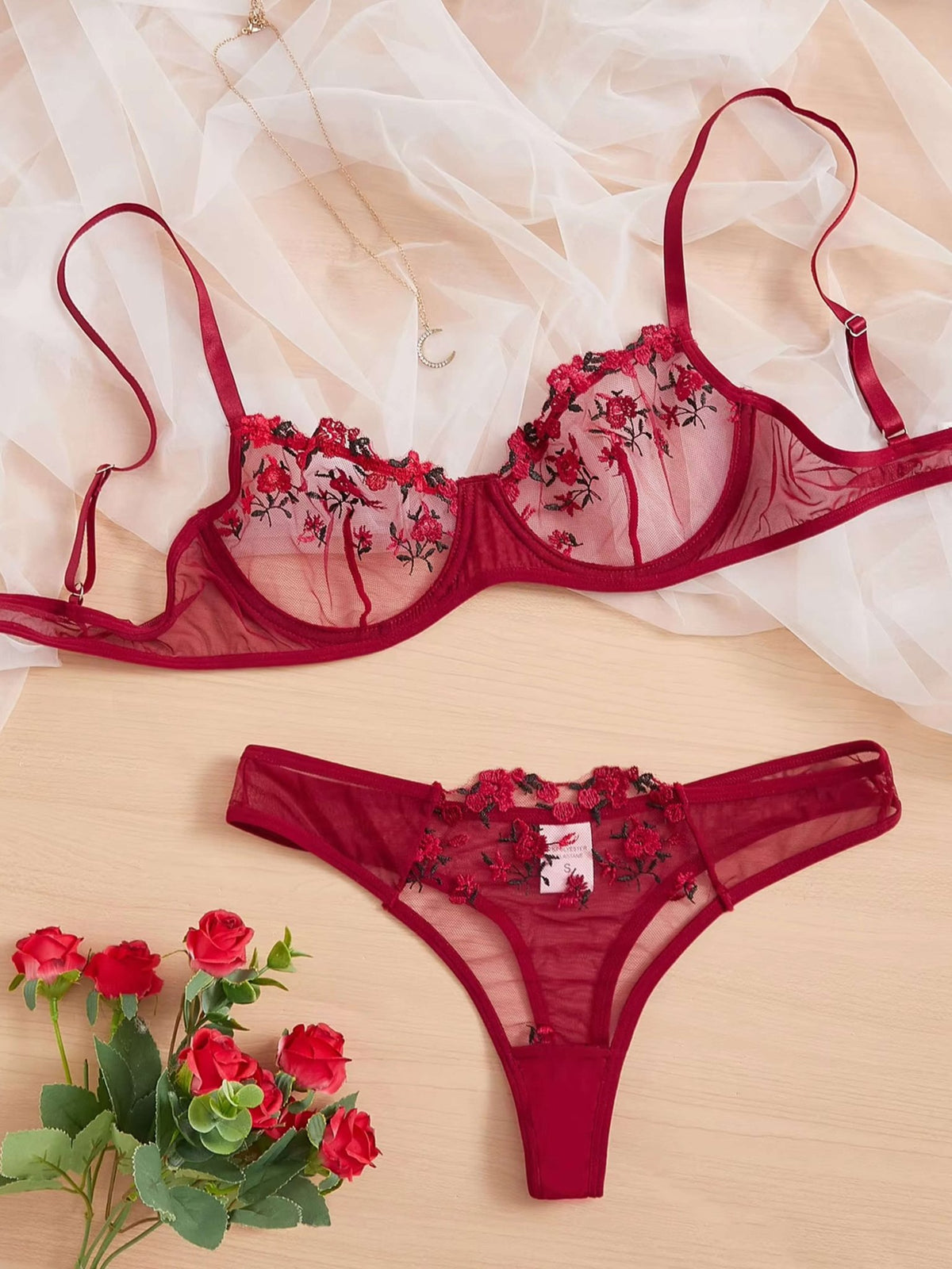 Seame - Kyla Lingerie Set Red S