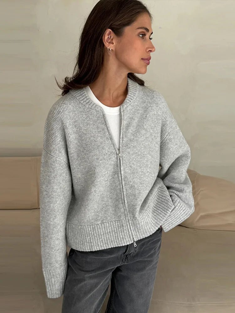 SEAME - SEAME Women's Long Cardigan Sweater with Zipper Closure - Elegant Knit Design Beige S